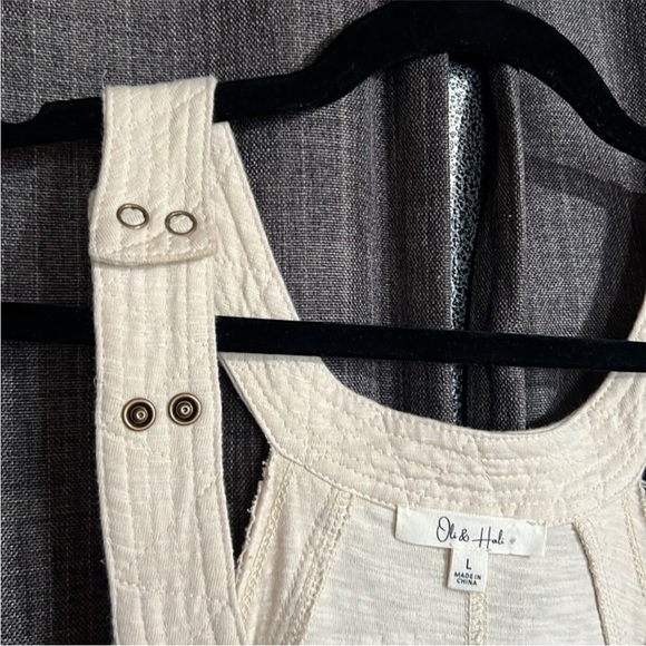 Oil + Hali cream jumpsuit wide leg vneck size large, very OVERSIZED - Picture 5 of 5